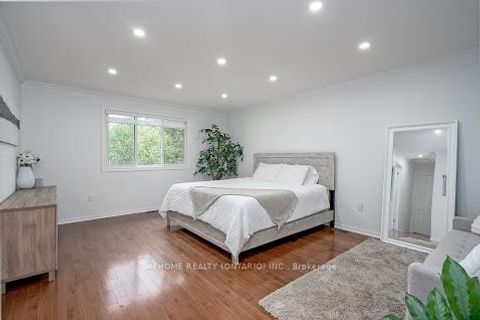Photo 13 at 2126 Springdale Road, WM Westmount, Oakville