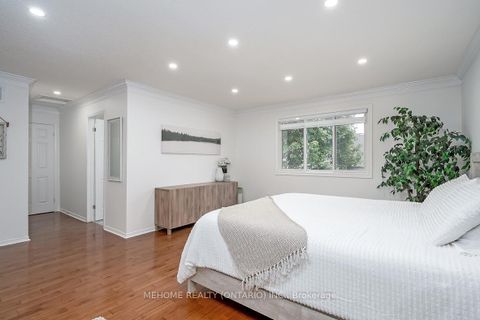 Photo 14 at 2126 Springdale Road, WM Westmount, Oakville