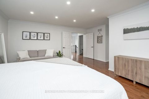 Photo 16 at 2126 Springdale Road, WM Westmount, Oakville