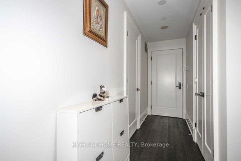 Photo 5 at 306 - 181 Davenport Road, Annex, Toronto