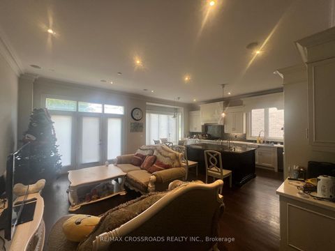 Photo 4 at 82 Holmes Avenue, Willowdale East, Toronto