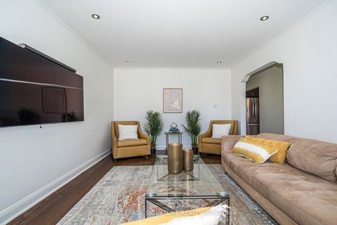 Photo 7 at 136 Regina Avenue, Lawrence, Toronto