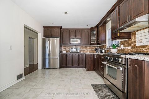 Photo 12 at 136 Regina Avenue, Lawrence, Toronto
