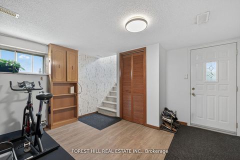 Photo 31 at 100 Andrew Park, West Woodbridge, Vaughan