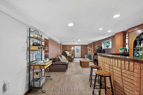 Photo 32 at 100 Andrew Park, West Woodbridge, Vaughan