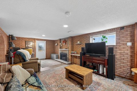 Photo 36 at 100 Andrew Park, West Woodbridge, Vaughan