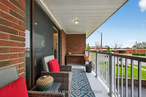 Photo 39 at 100 Andrew Park, West Woodbridge, Vaughan