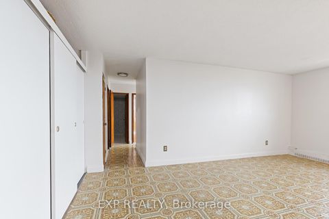 Photo 7 at 2006 - 3390 Weston Road, Humbermede, Toronto