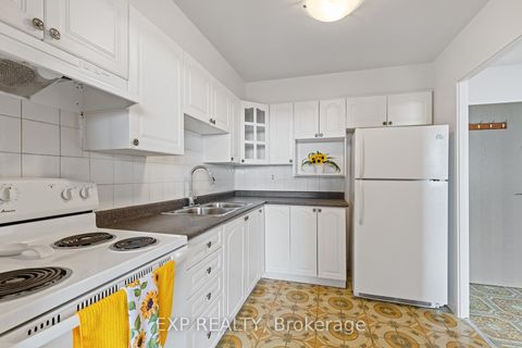 Photo 10 at 2006 - 3390 Weston Road, Humbermede, Toronto