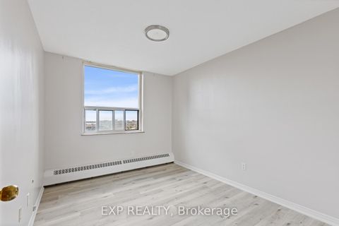 Photo 12 at 2006 - 3390 Weston Road, Humbermede, Toronto