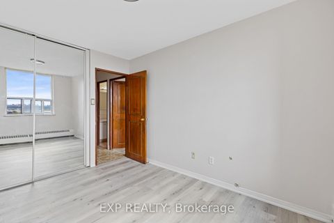 Photo 13 at 2006 - 3390 Weston Road, Humbermede, Toronto