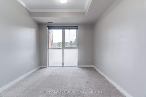 Photo 15 at 119 - 168 Sabina Drive, GO Glenorchy, Oakville