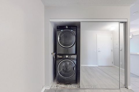 Photo 19 at 413 - 61 Heintzman Street, Junction Area, Toronto