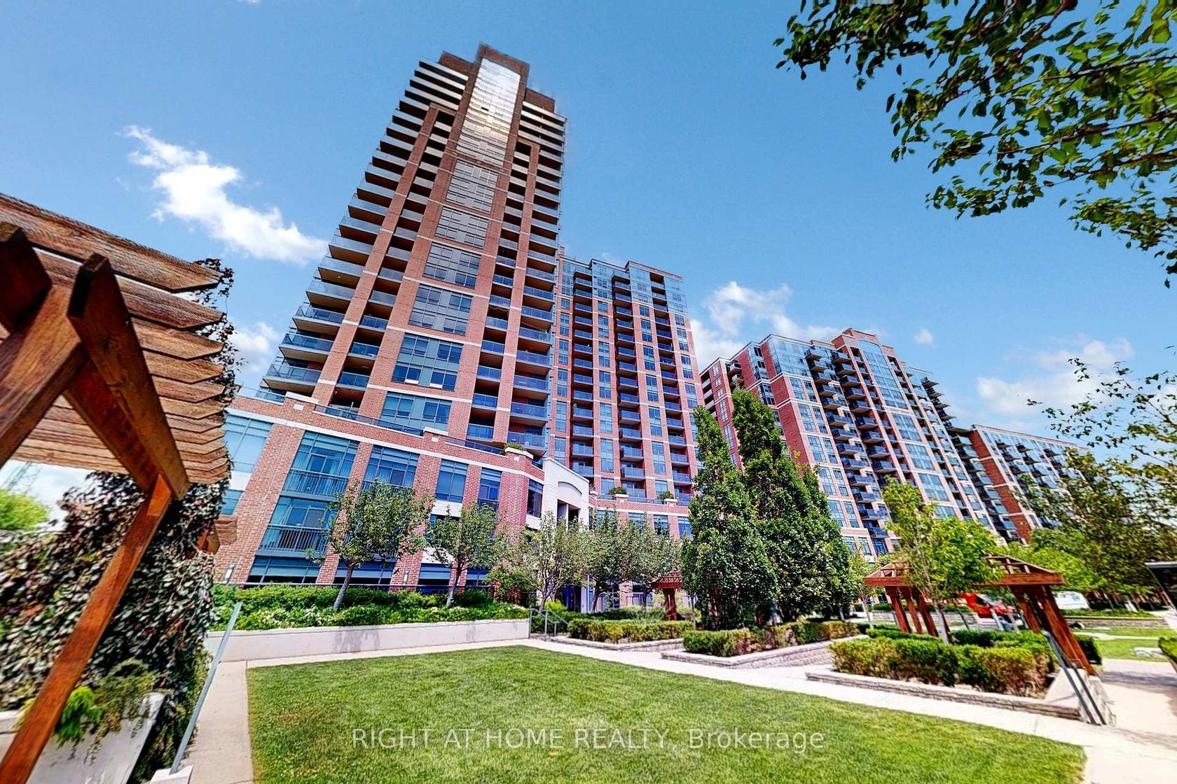 413 - 61 Heintzman Street, Junction Area, Toronto 