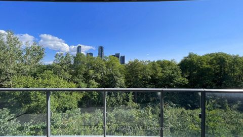 Photo 13 at 303 - 160 Vanderhoof Avenue, Thorncliffe Park, Toronto