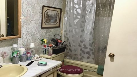 Photo 12 at 71 - 29 Fundy Bay Boulevard, Steeles, Toronto