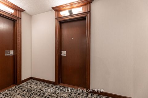 Photo 12 at 1903 - 1055 Bay Street, Bay Street Corridor, Toronto