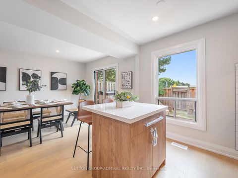 Photo 14 at 42 - 765 Oklahoma Drive, West Shore, Pickering