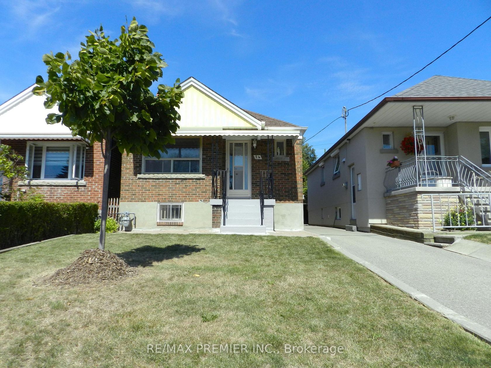 74 Schell Avenue, Belgravia, Toronto 