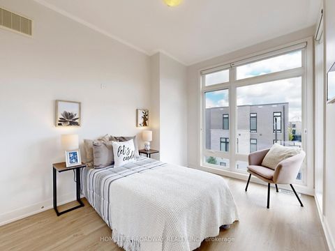 Photo 31 at 166 Pageant Avenue, Vellore Village, Vaughan