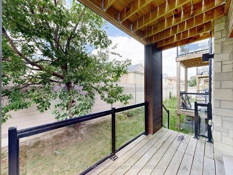 Photo 38 at 166 Pageant Avenue, Vellore Village, Vaughan