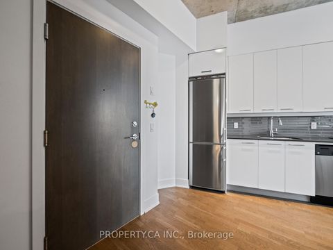 Photo 3 at 804 - 90 Trinity Street, Moss Park, Toronto