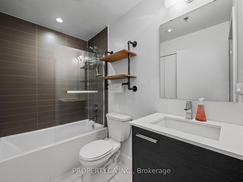 Photo 4 at 804 - 90 Trinity Street, Moss Park, Toronto