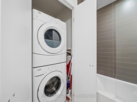Photo 6 at 804 - 90 Trinity Street, Moss Park, Toronto