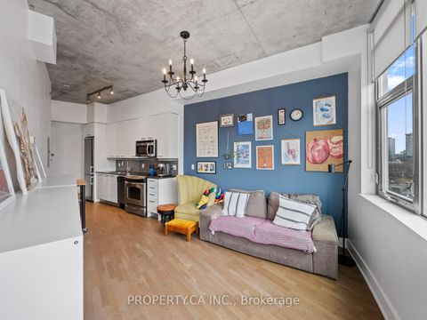 Photo 10 at 804 - 90 Trinity Street, Moss Park, Toronto