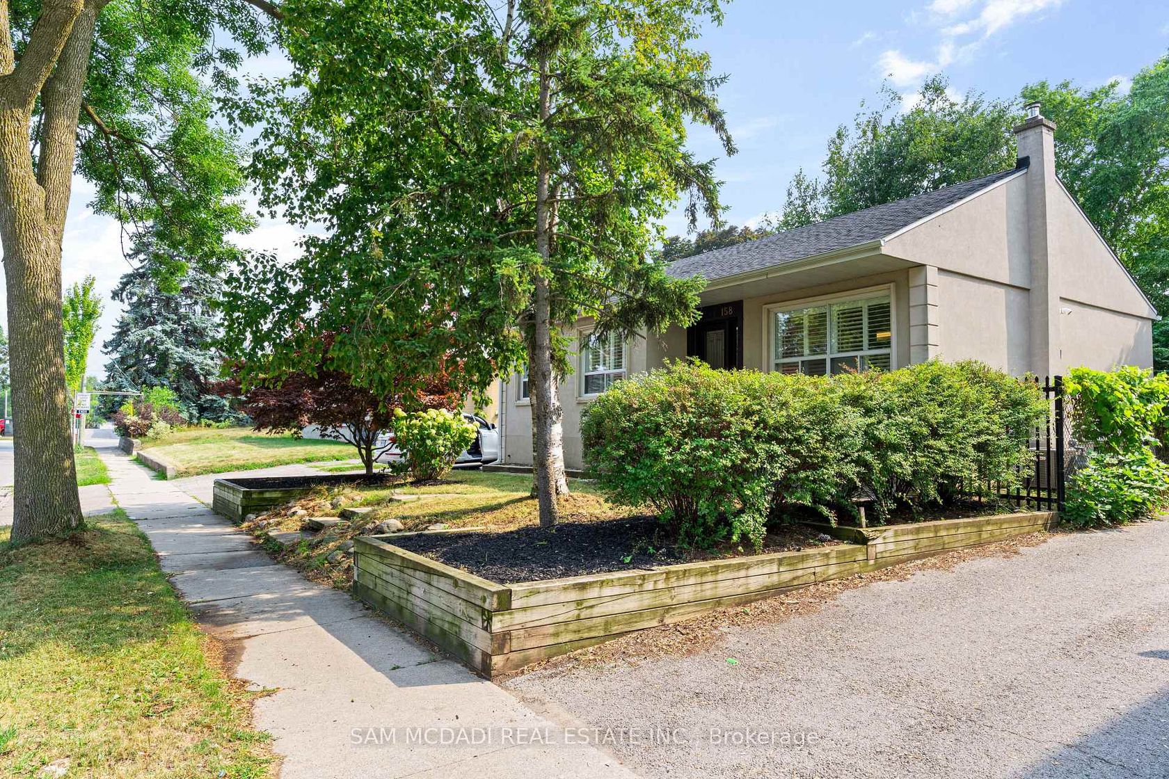 158 Felan Avenue, CO Central, Oakville 