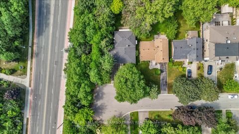 Photo 1 at 354 Betty Ann Drive, Willowdale West, Toronto