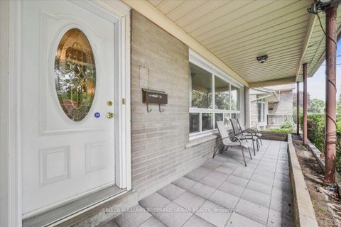 Photo 4 at 354 Betty Ann Drive, Willowdale West, Toronto