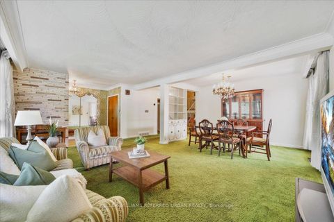 Photo 8 at 354 Betty Ann Drive, Willowdale West, Toronto