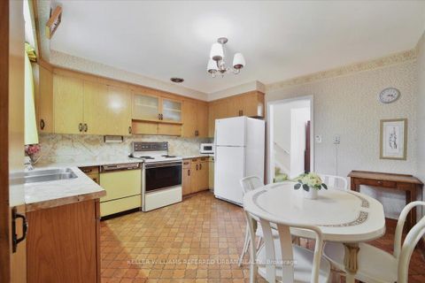 Photo 14 at 354 Betty Ann Drive, Willowdale West, Toronto