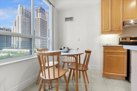 Photo 11 at 802 - 1 Lomond Drive, City Centre West, Toronto