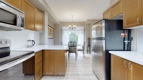 Photo 10 at 58 Stagecoach Circle, Centennial Scarborough, Toronto