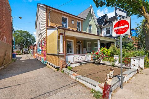 Photo 1 at 8 Brookfield Street, Bellwoods, Toronto