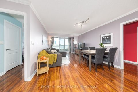 Photo 7 at 510 - 745 New Westminster Drive, Brownridge, Vaughan