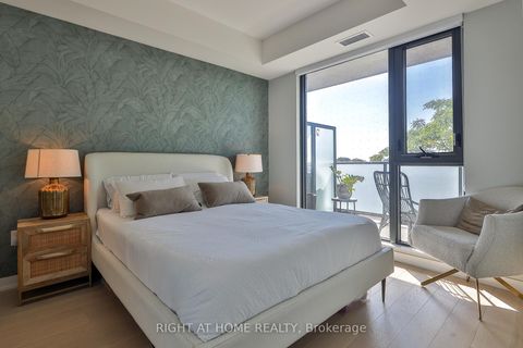 Photo 12 at 410 - 430 Roncesvalles Avenue, Swansea, Toronto