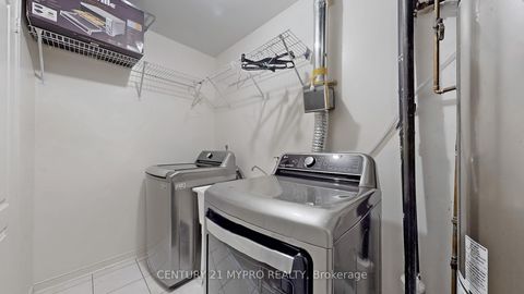 Photo 25 at 32 - 735 New Westminster Drive, Brownridge, Vaughan