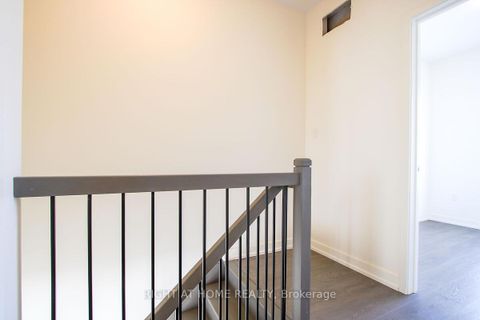 Photo 12 at 3092 Ernest Appelbe Boulevard, GO Glenorchy, Oakville