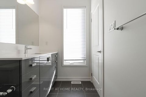 Photo 18 at 3092 Ernest Appelbe Boulevard, GO Glenorchy, Oakville