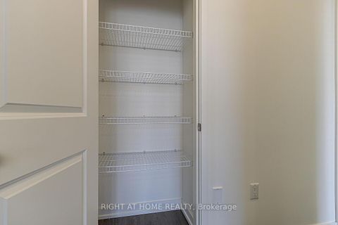 Photo 24 at 3092 Ernest Appelbe Boulevard, GO Glenorchy, Oakville