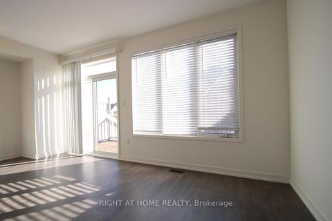 Photo 26 at 3092 Ernest Appelbe Boulevard, GO Glenorchy, Oakville