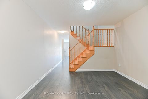 Photo 9 at 72 Brown Bear Street, Rural Barrie Southwest, Barrie