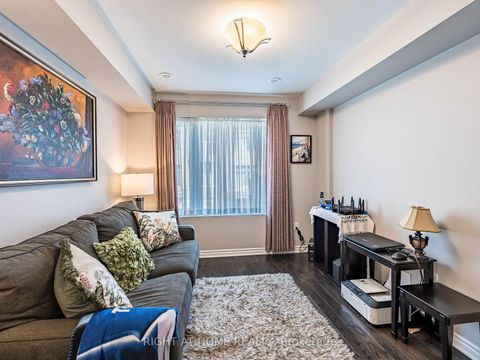 Photo 24 at 44 - 26 APPLEWOOD Lane, Etobicoke West Mall, Toronto