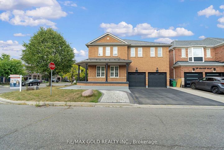 Photo 5 at 52 LINDERWOOD Drive N, Fletcher's Meadow, Brampton