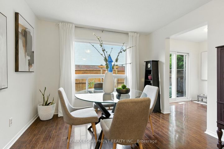Photo 9 at 23 - 415 River Oaks Boulevard W, RO River Oaks, Oakville