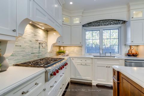 Photo 10 at 214 Waneta Drive, WO West, Oakville