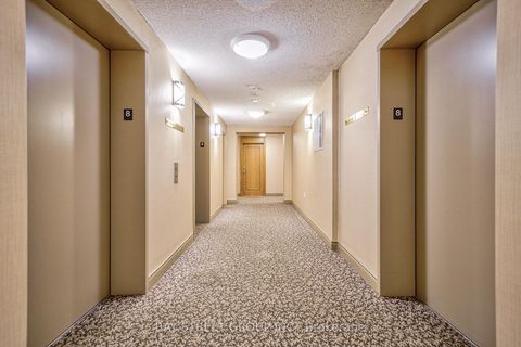 Photo 2 at 803 - 5500 Yonge Street, Willowdale West, Toronto